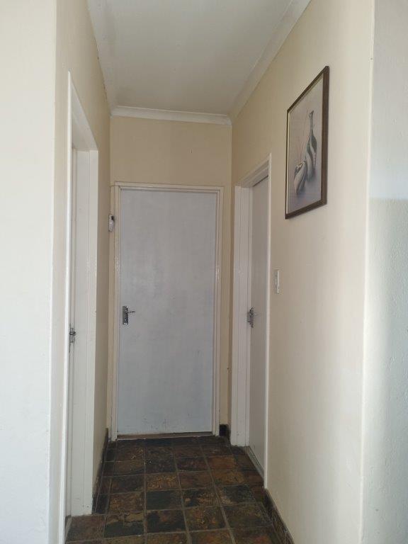 2 Bedroom Property for Sale in Ladybrand Free State